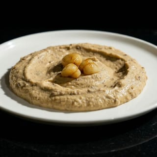 Spicy Small Side Hummus and 1 Pita
